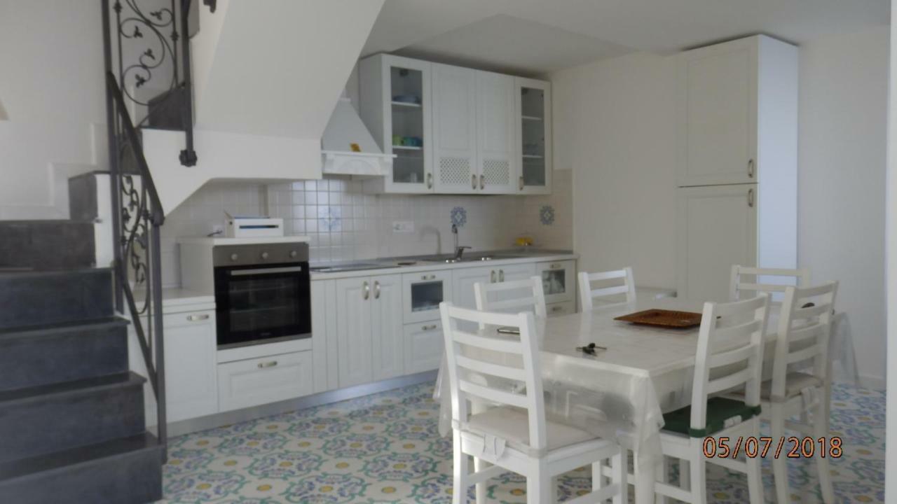 Casa Panoramica Villa Amalfi Bagian luar foto